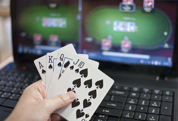 Pengalaman taruhan olahraga dan kasino online di merah11, platform Indonesia